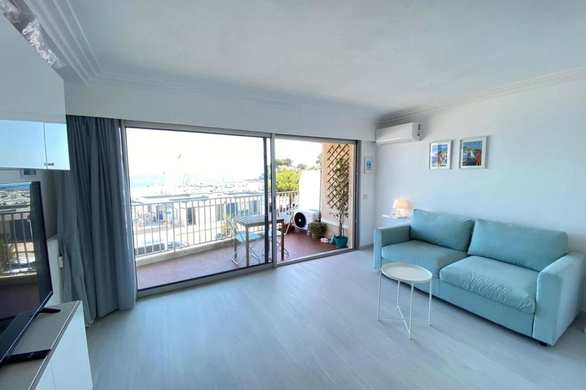 06At1 - Cosy Seaside Studio In An Ideal Location Antibes Exterior photo